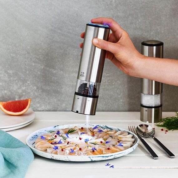 Мельница для перца электрическая на батарейках 20 см, акрил, нержавеющая сталь, ELIS SENSE PEUGEOT, Франция, изображение 8